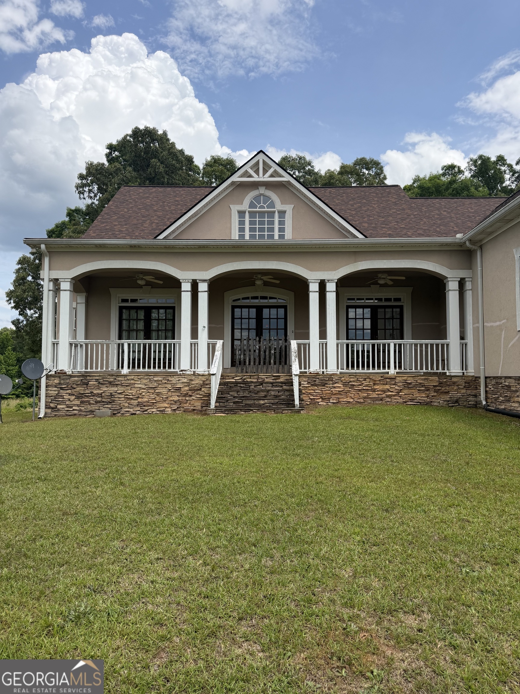 302 Norris Road Property Photo 2