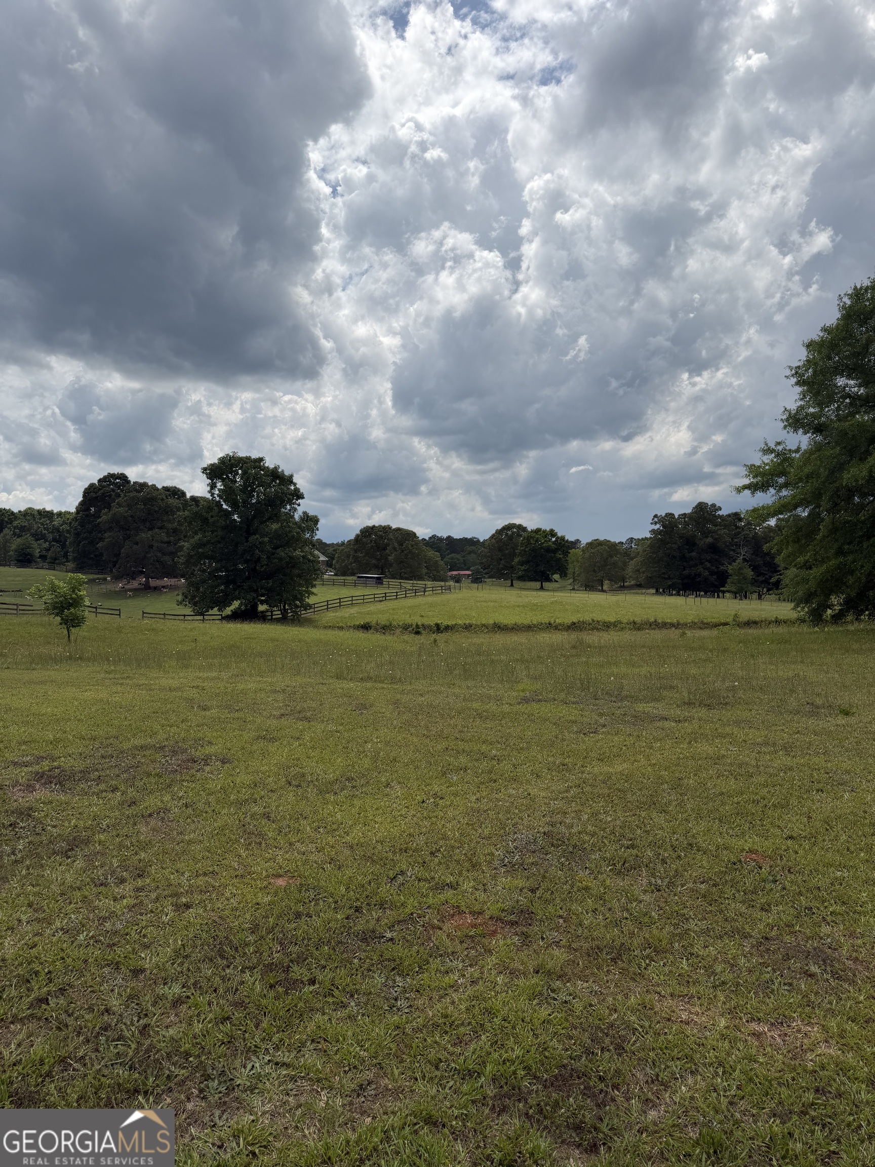 302 Norris Road Property Photo 4