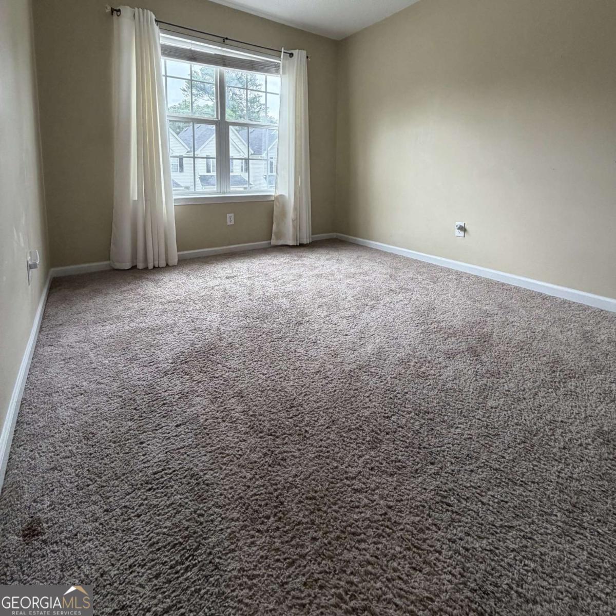 204 Gallant Lane Se # 26 Property Photo 2