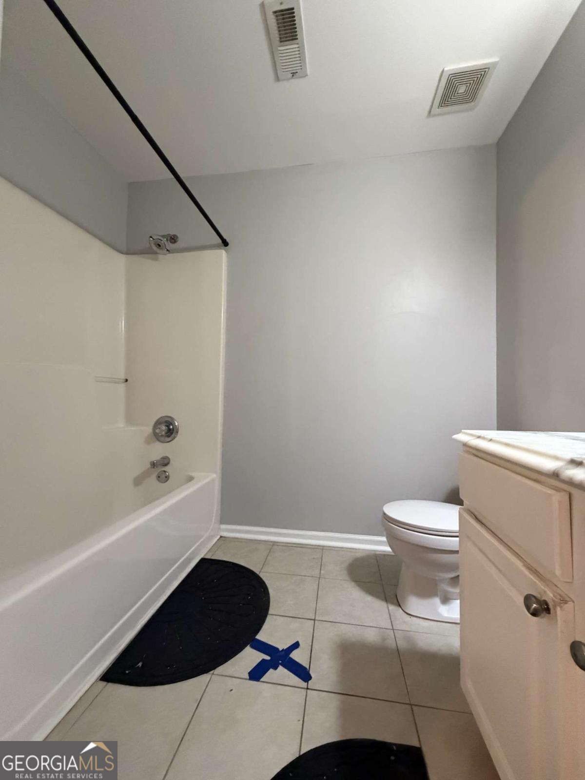 204 Gallant Lane Se # 26 Property Photo 4