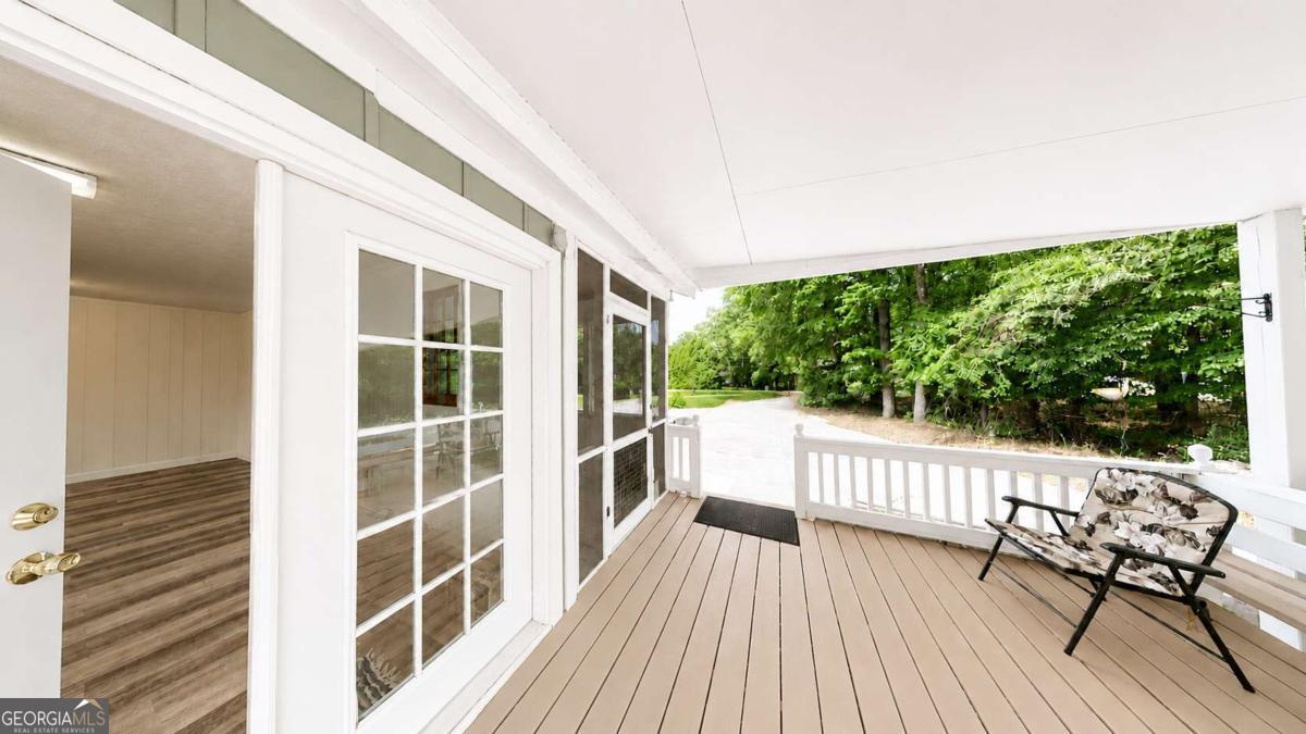 116 Shadow Lake Drive Property Photo 4