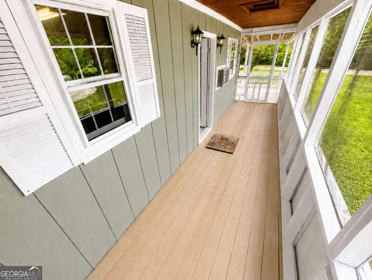 116 Shadow Lake Drive Property Photo 8