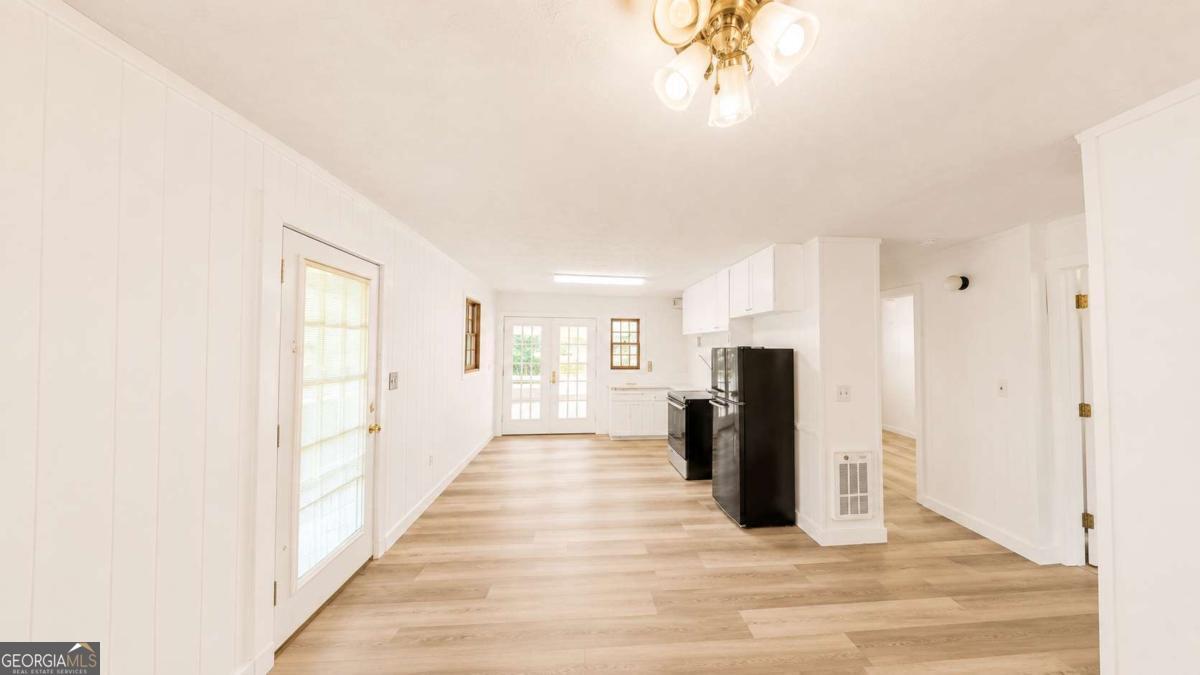 116 Shadow Lake Drive Property Photo 12
