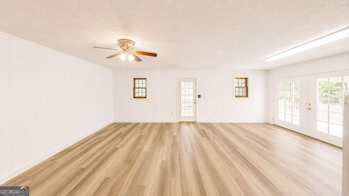 116 Shadow Lake Drive Property Photo 16