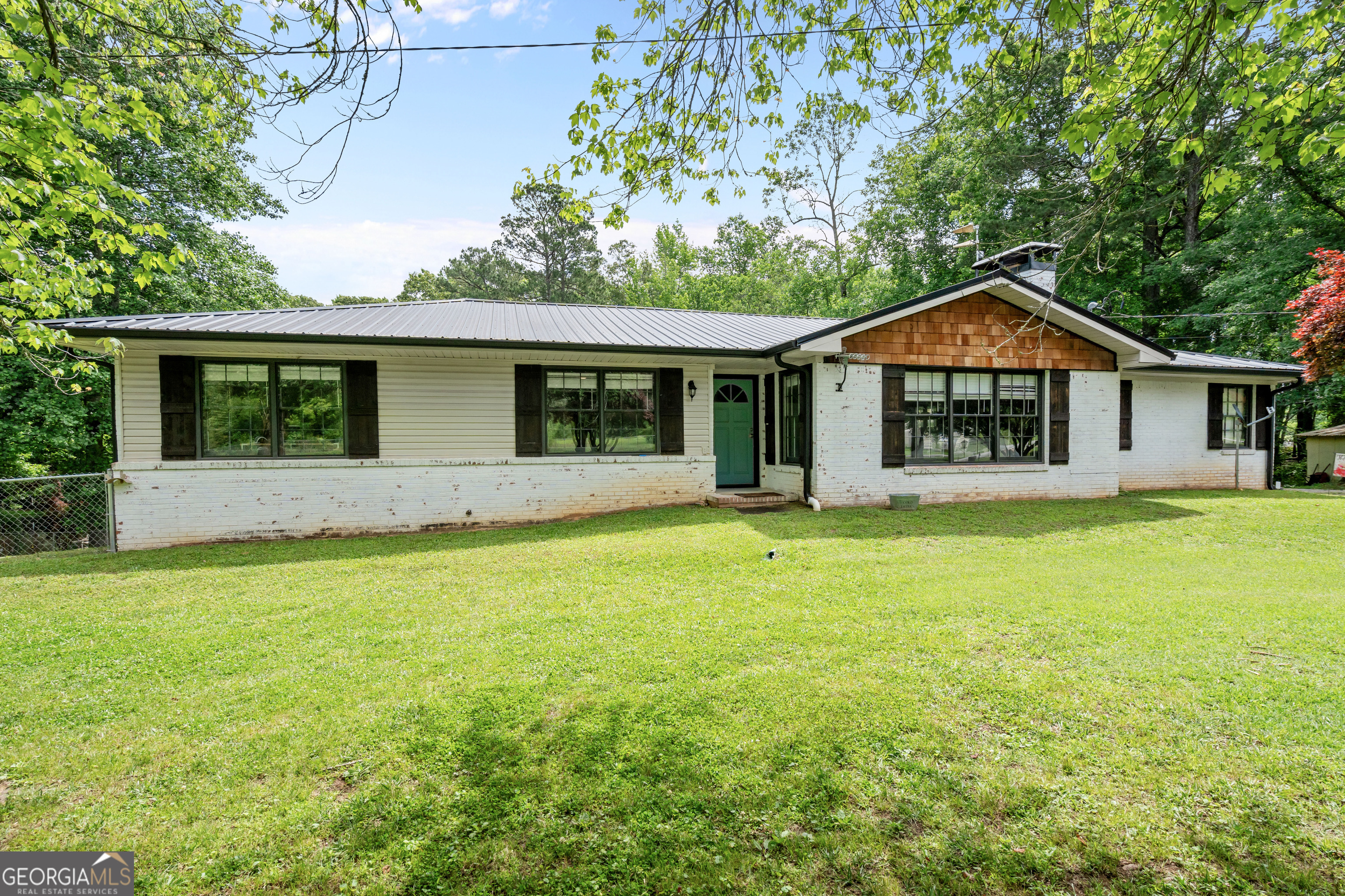226 Waddell Road Property Photo 1