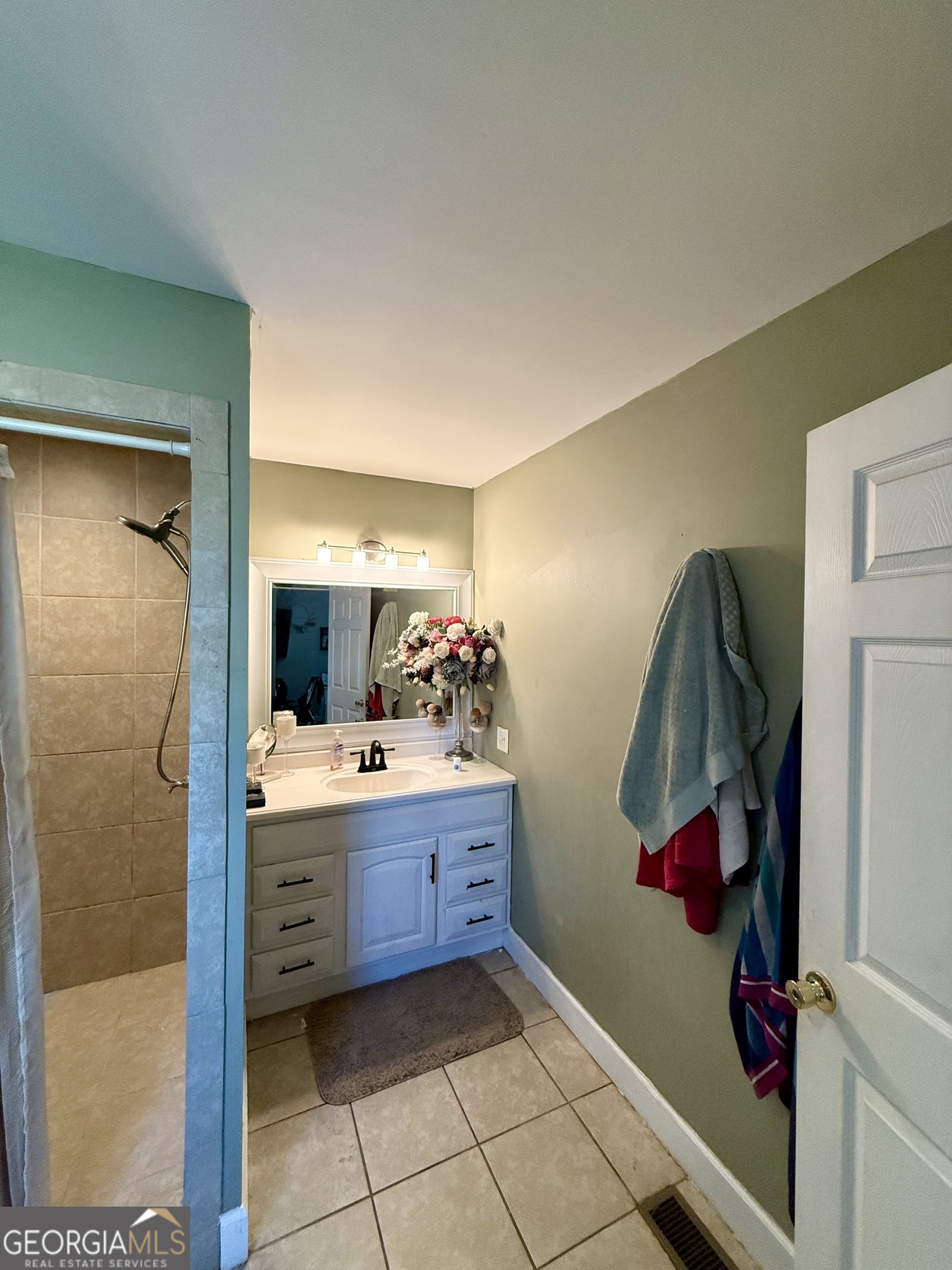 314 N Irwin Avenue Property Photo 8