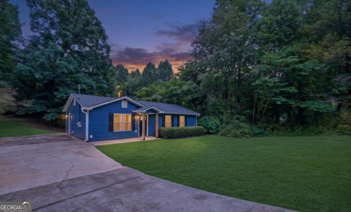 4311 Willow Springs Road Property Photo 1