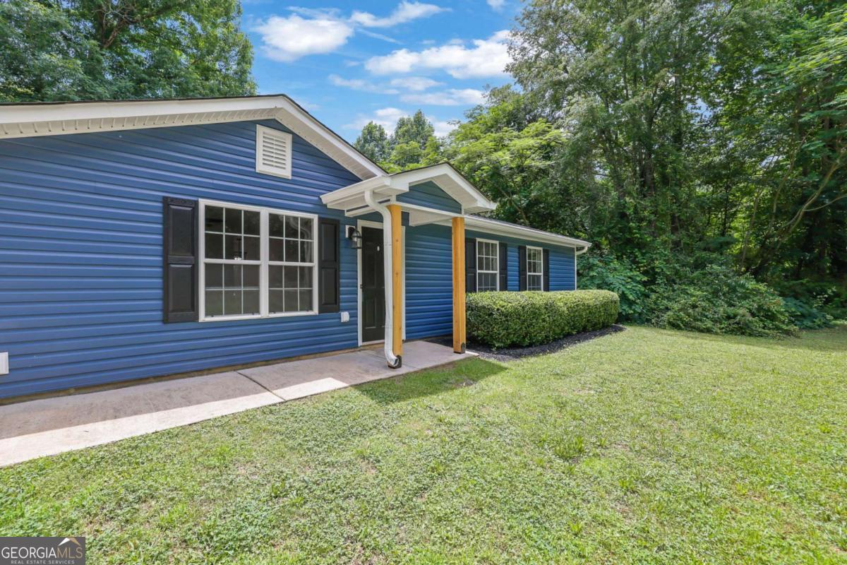 4311 Willow Springs Road Property Photo 2