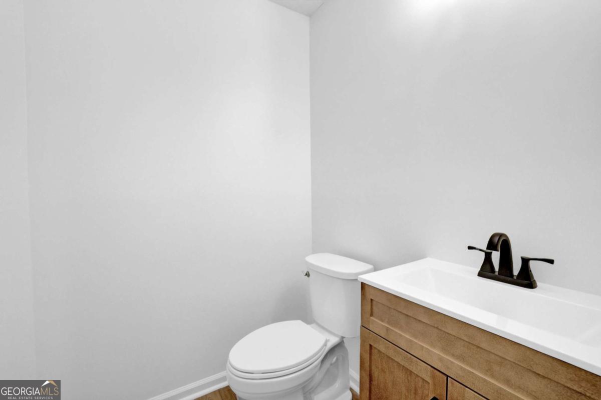 4311 Willow Springs Road Property Photo 21