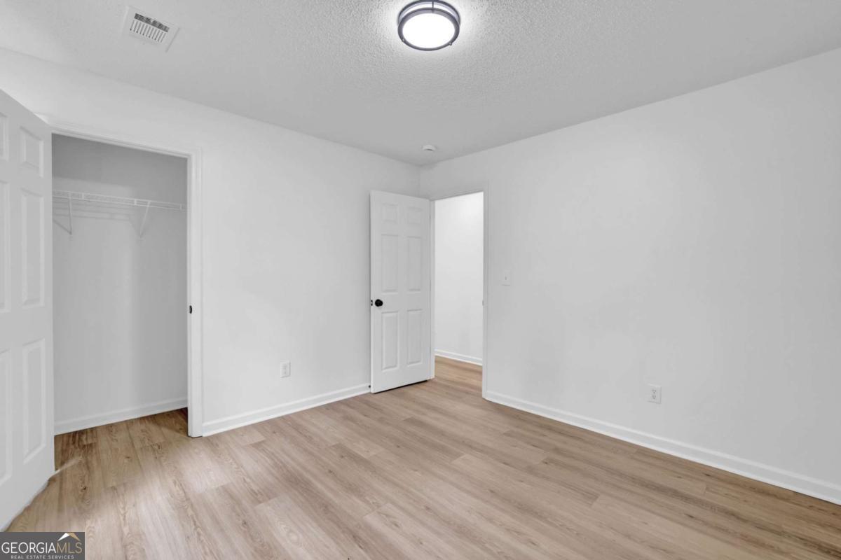 4311 Willow Springs Road Property Photo 27