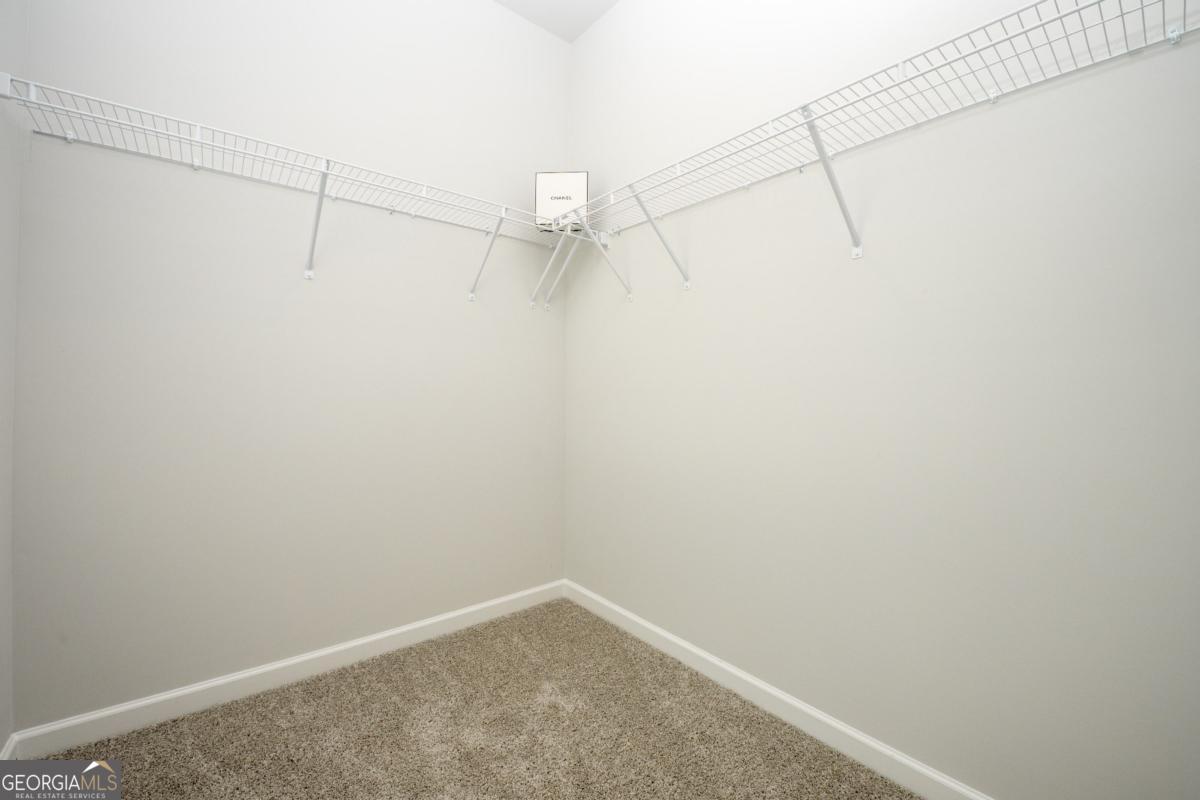 121 Greenview Court Property Photo 30