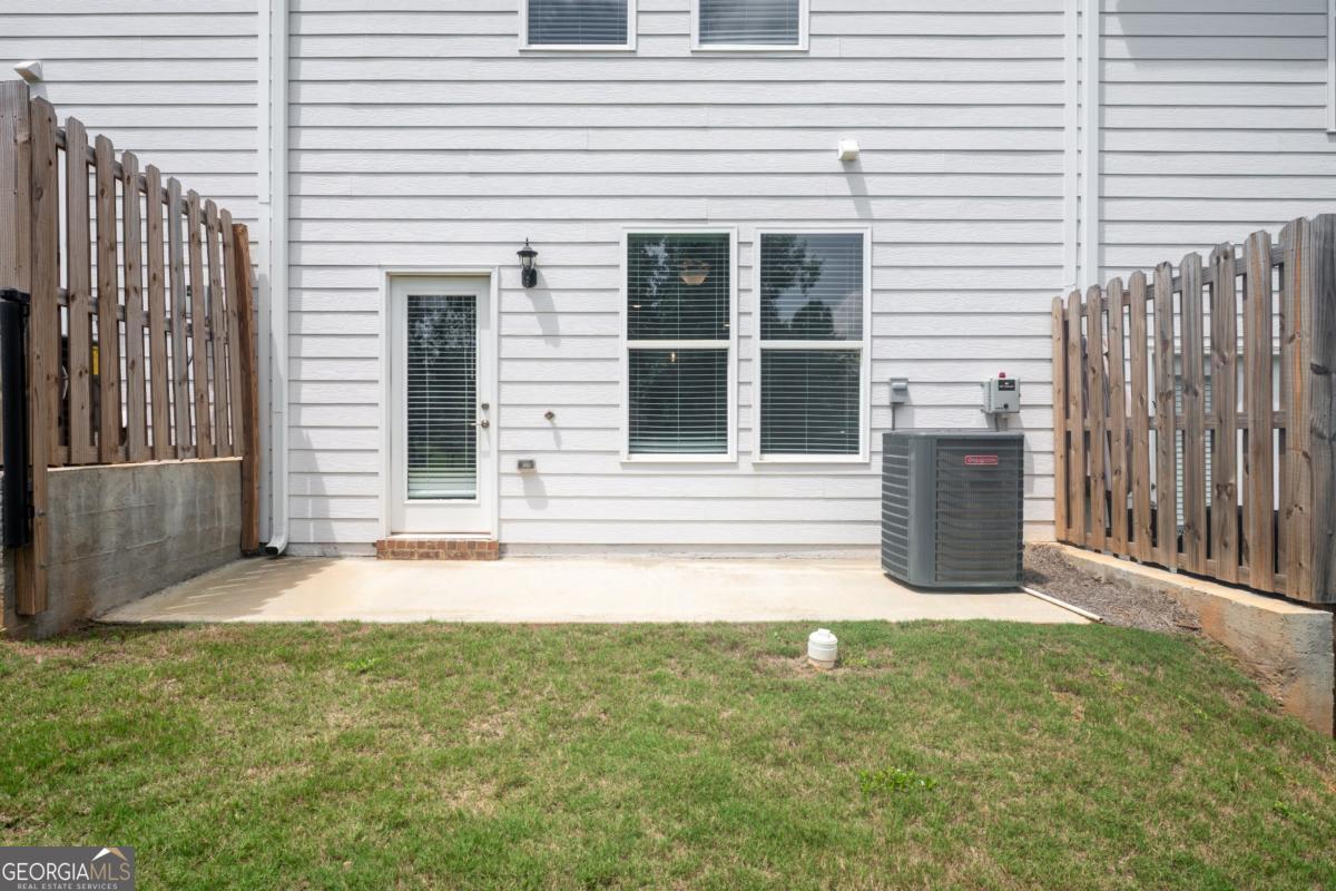 121 Greenview Court Property Photo 38