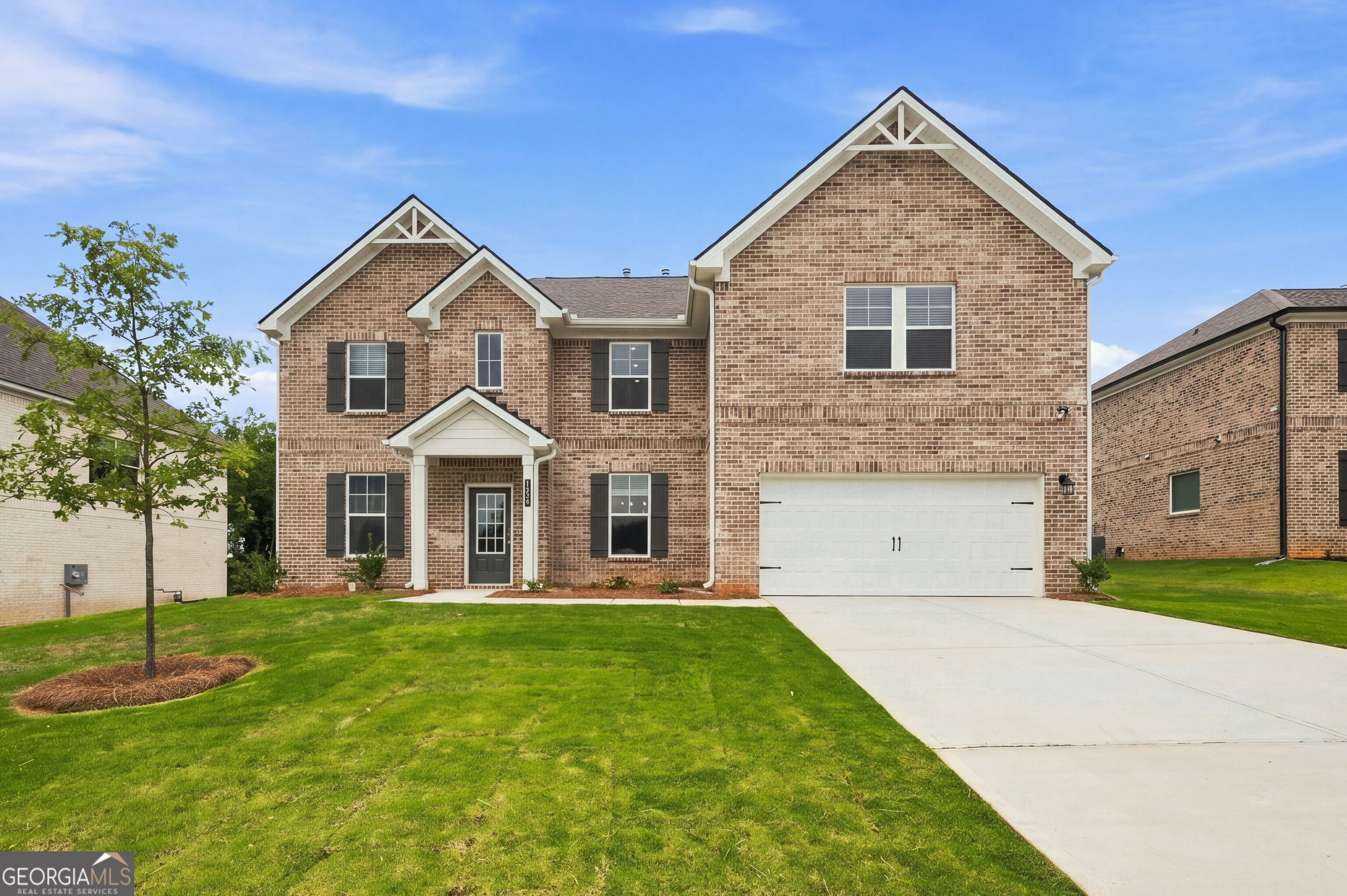 188 Compass Road Property Photo 1