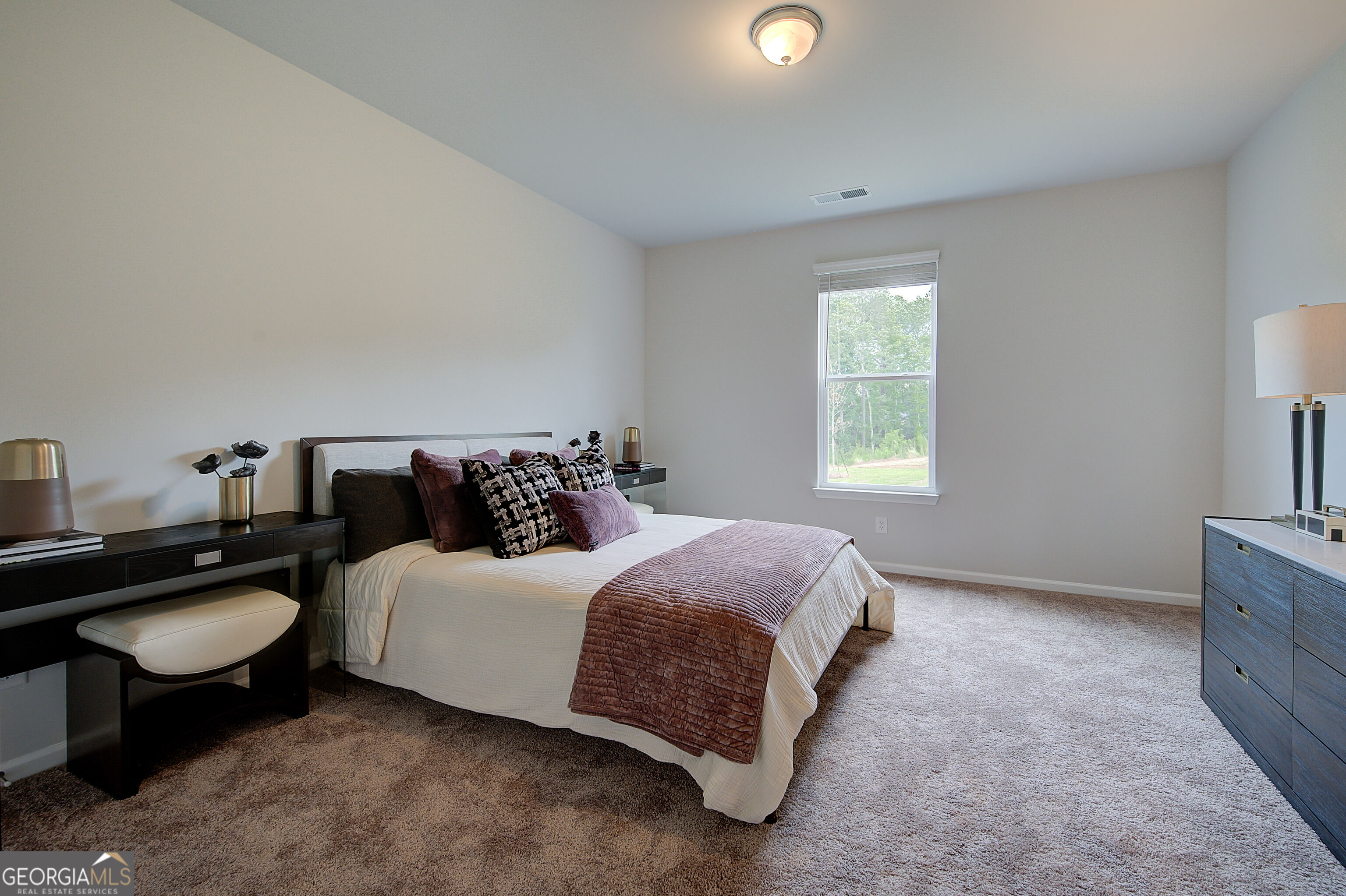 188 Compass Road Property Photo 7