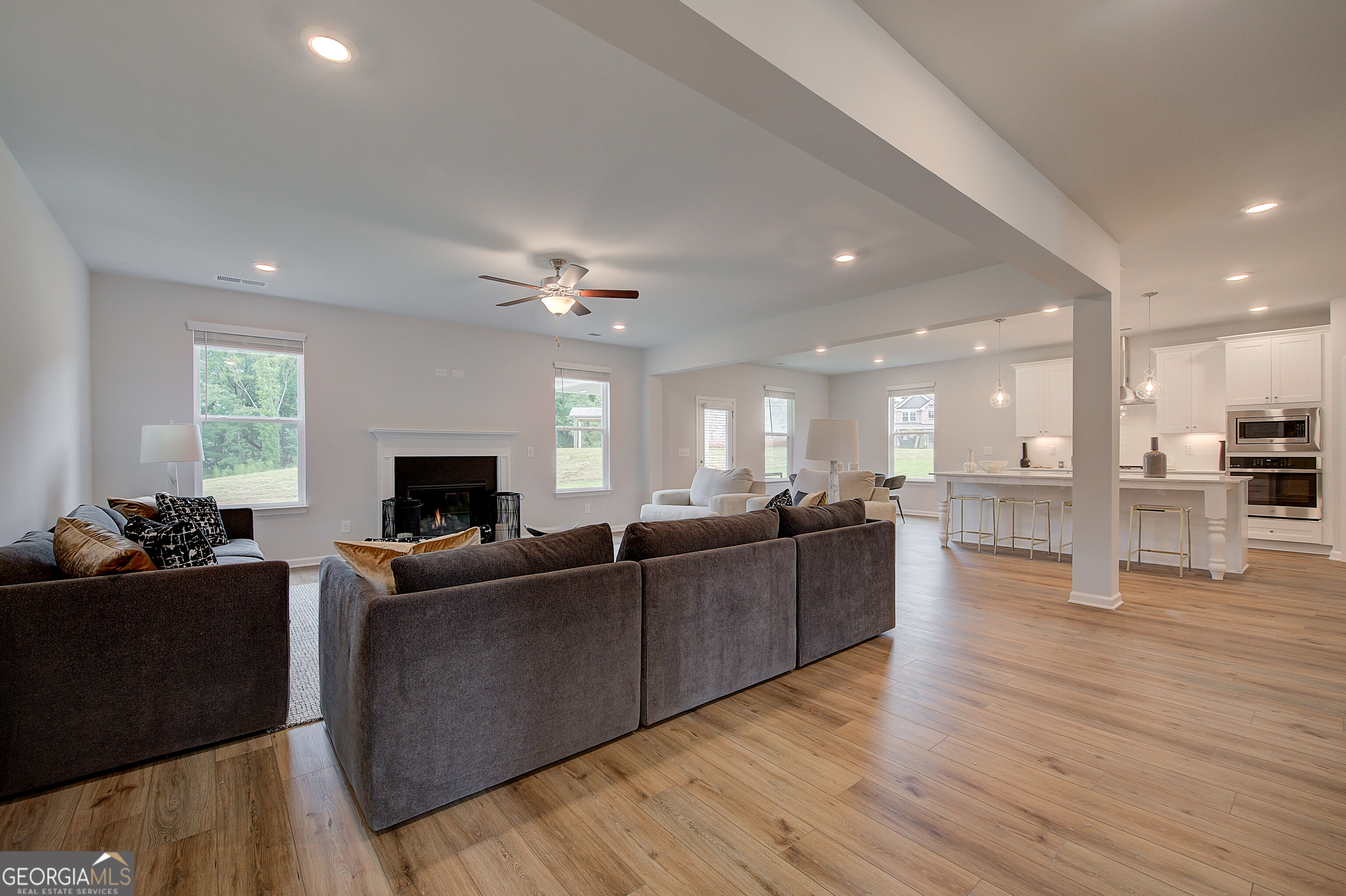 188 Compass Road Property Photo 11