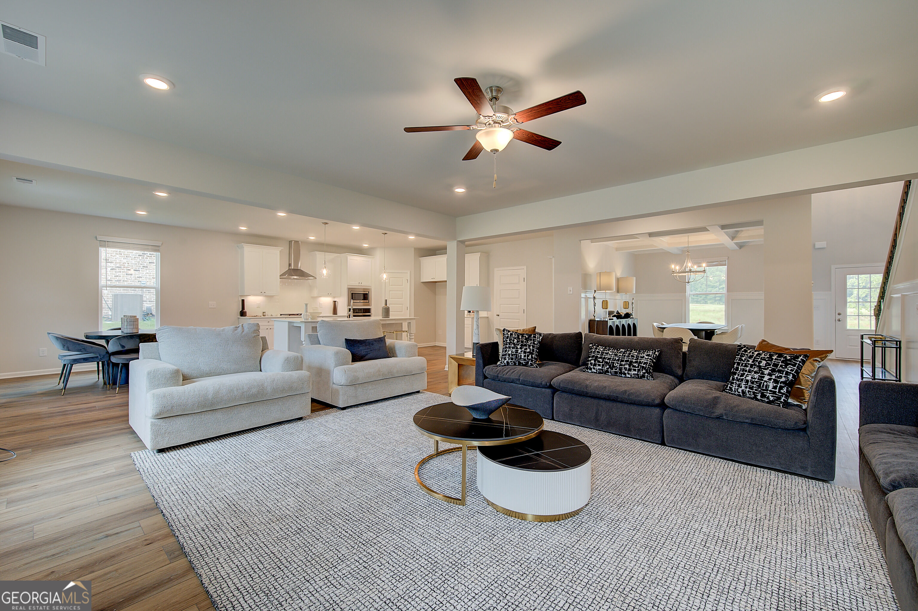 188 Compass Road Property Photo 14