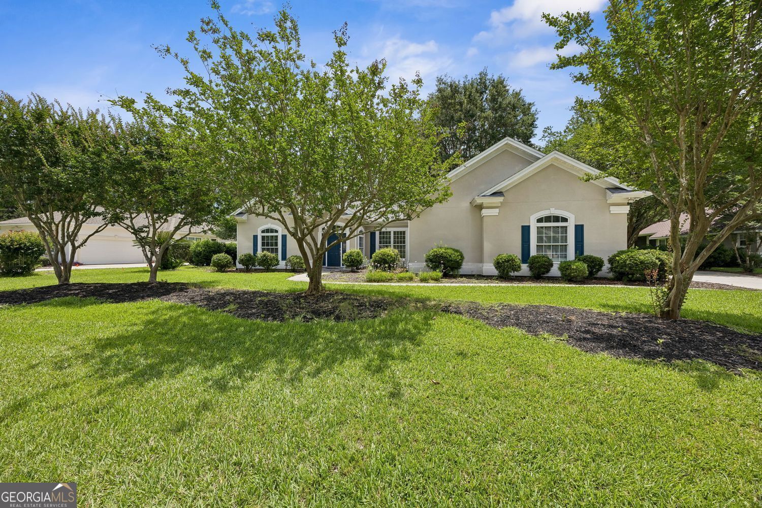 1074 Green Willow Drive Property Photo 2