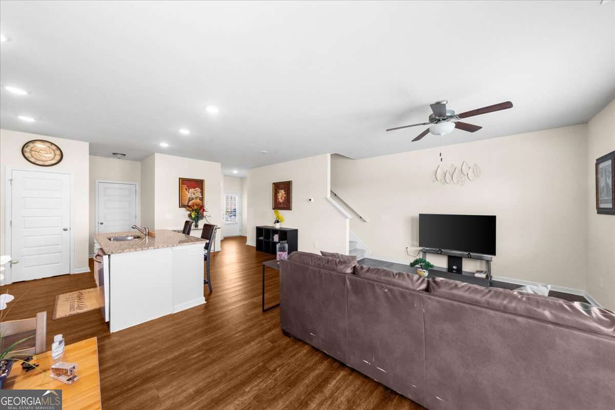 300 Harrison Drive Property Photo 17