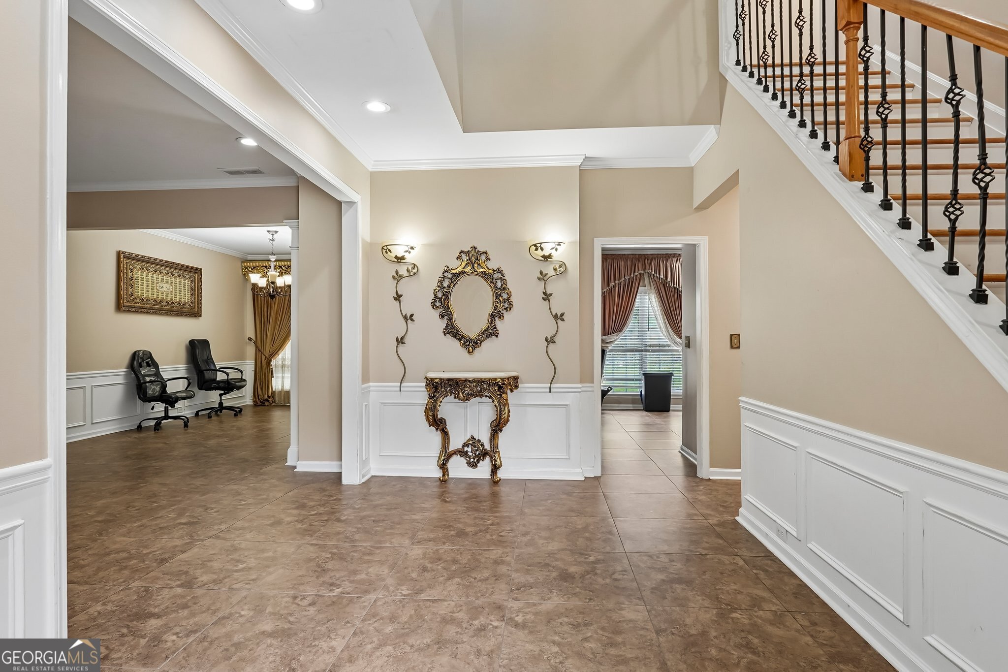 2731 Spindletop Lane Nw Property Photo 4