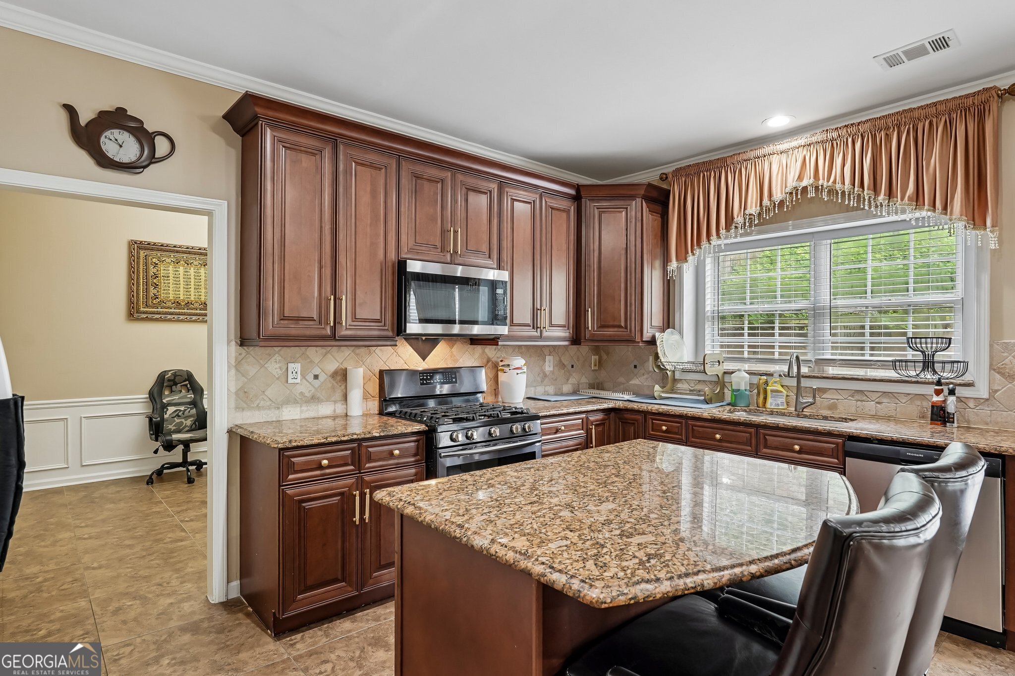 2731 Spindletop Lane Nw Property Photo 15