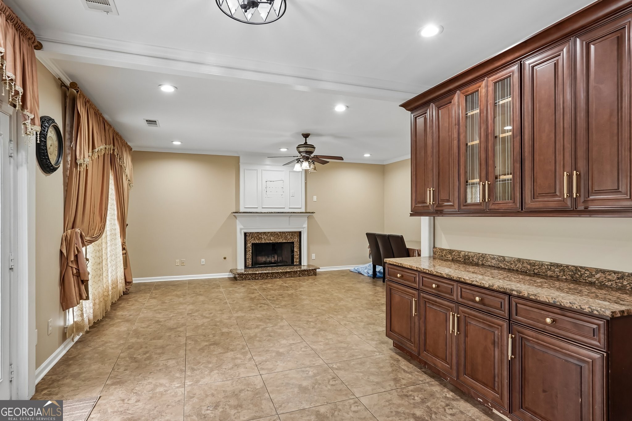 2731 Spindletop Lane Nw Property Photo 20