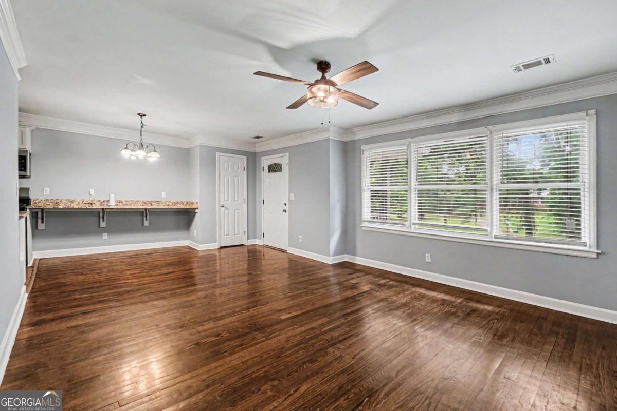 164 Fairburn Road Sw Property Photo 5