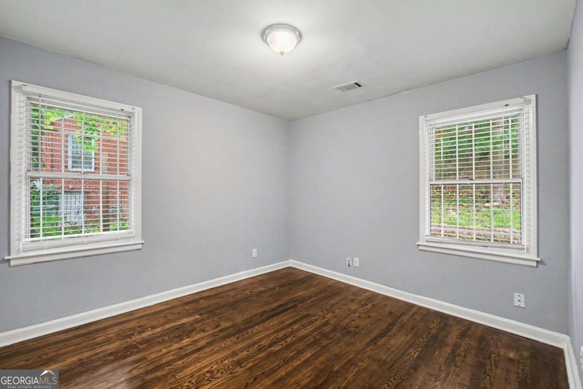 164 Fairburn Road Sw Property Photo 17