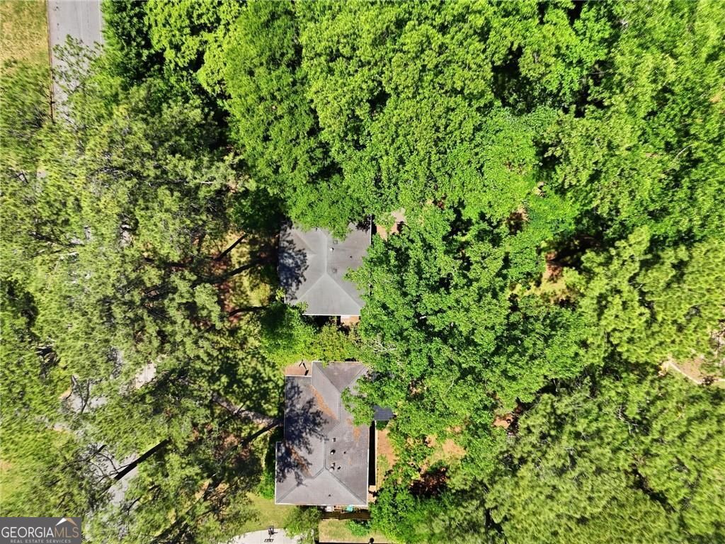 1111 N Valley Drive Property Photo 12