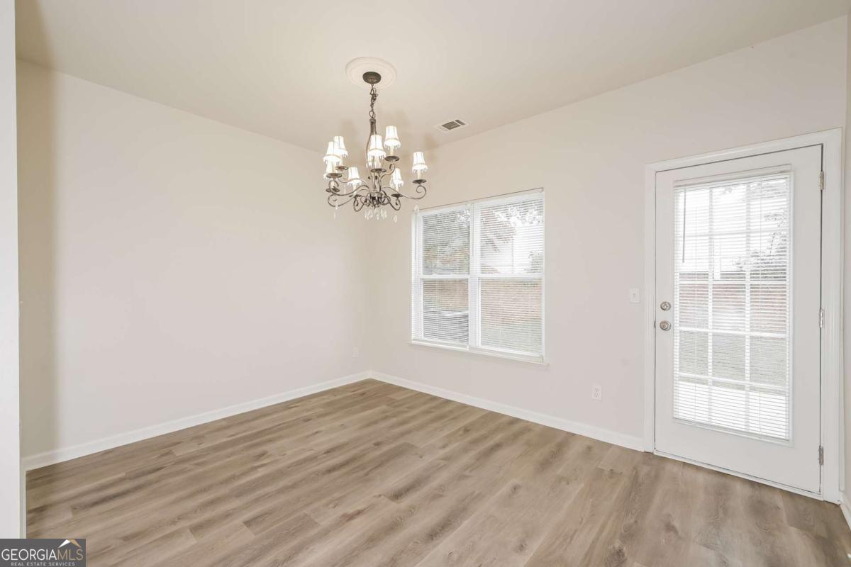 4830 Tangerine Circle Property Photo 5