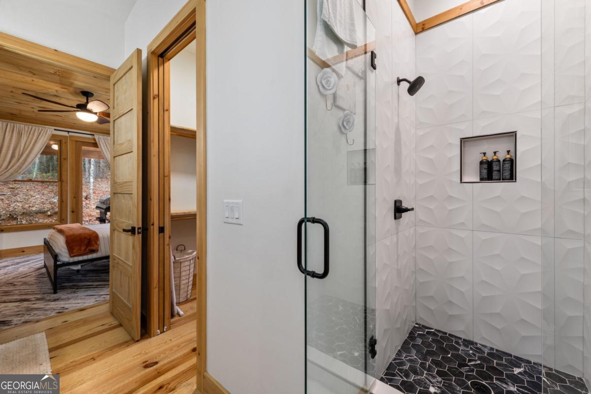 649 Lees Ride Property Photo 20