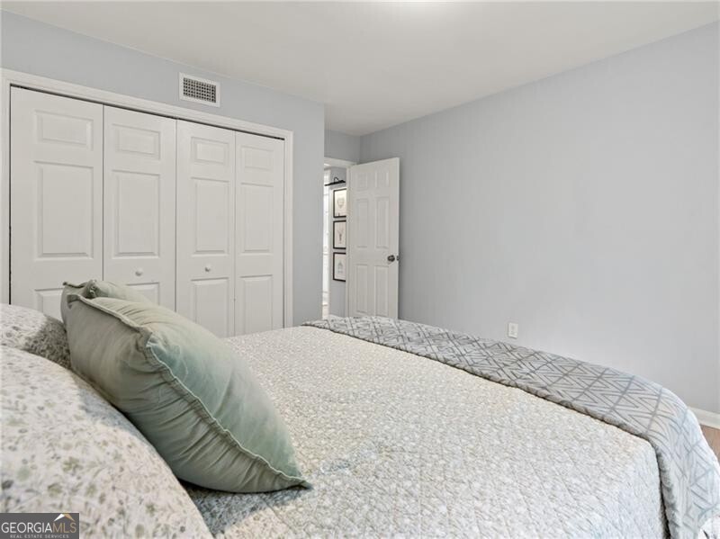 6851 Roswell Road # H26 Property Photo 21