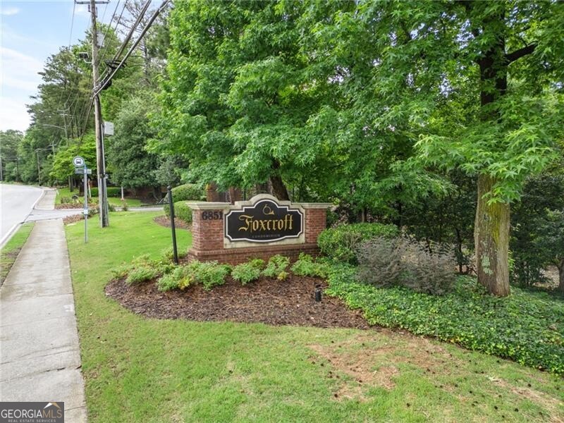 6851 Roswell Road # H26 Property Photo 49