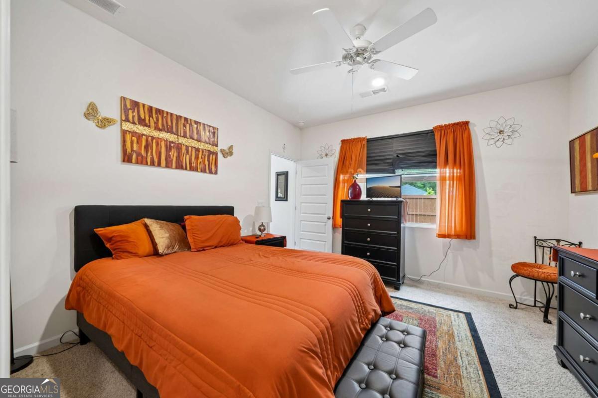 8592 Seabiscuit Road Property Photo 9