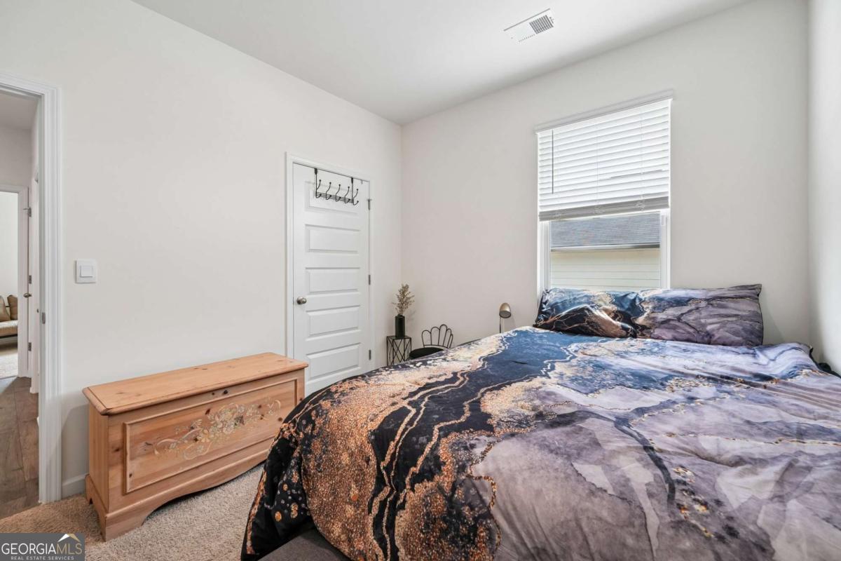 8592 Seabiscuit Road Property Photo 14