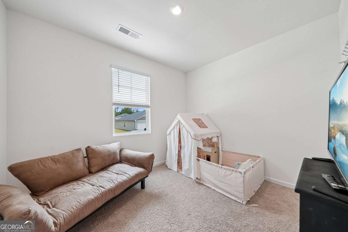 8592 Seabiscuit Road Property Photo 16