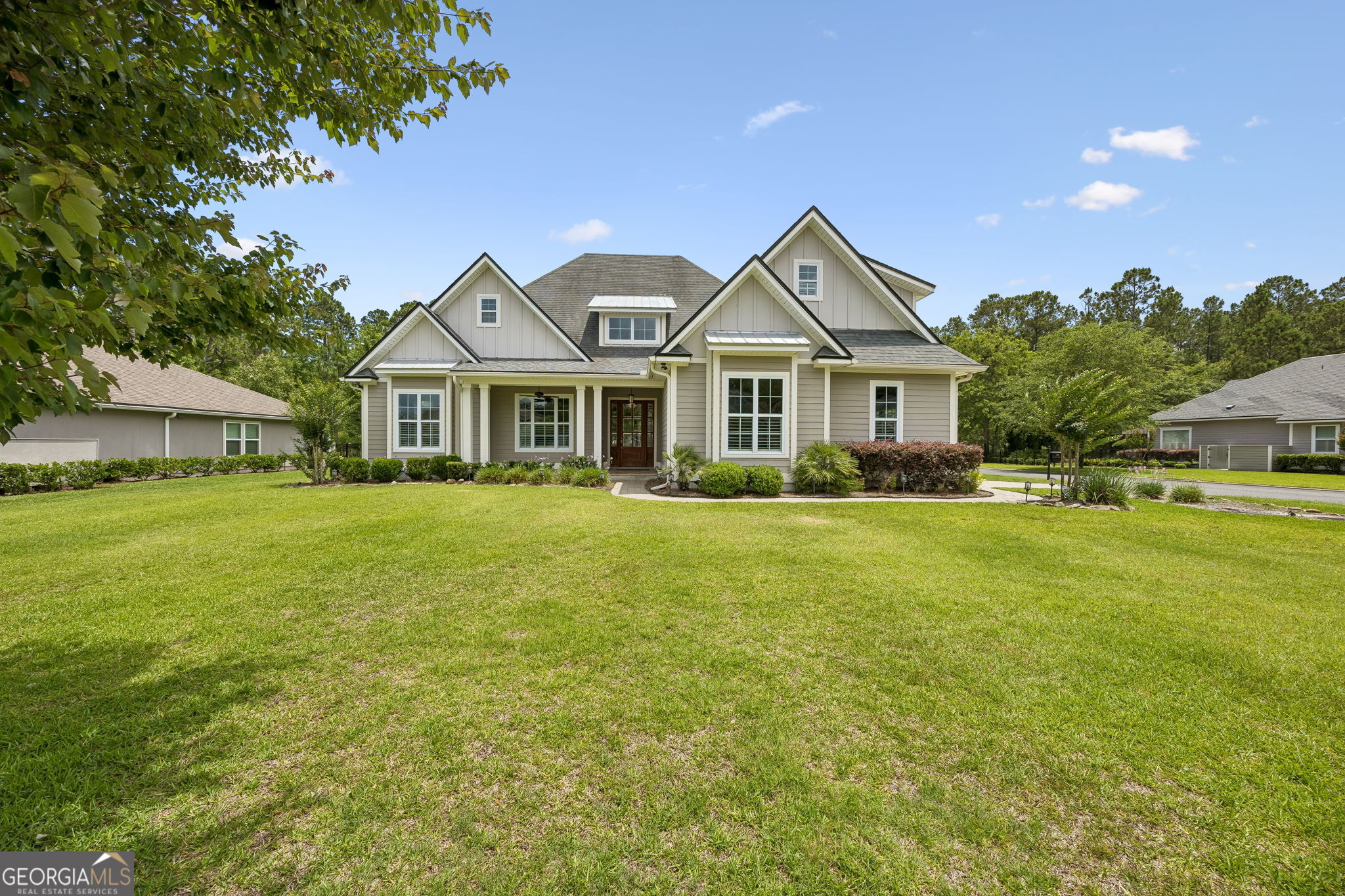 101 Raptor Way Property Photo 1
