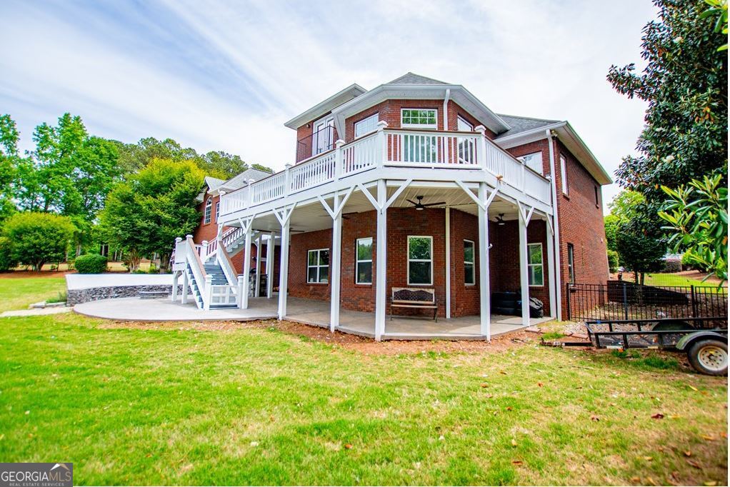 210 Turnberry Circle Property Photo 12