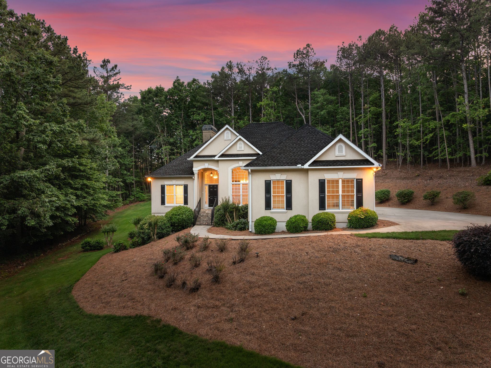 905 Cider Ridge Property Photo 3