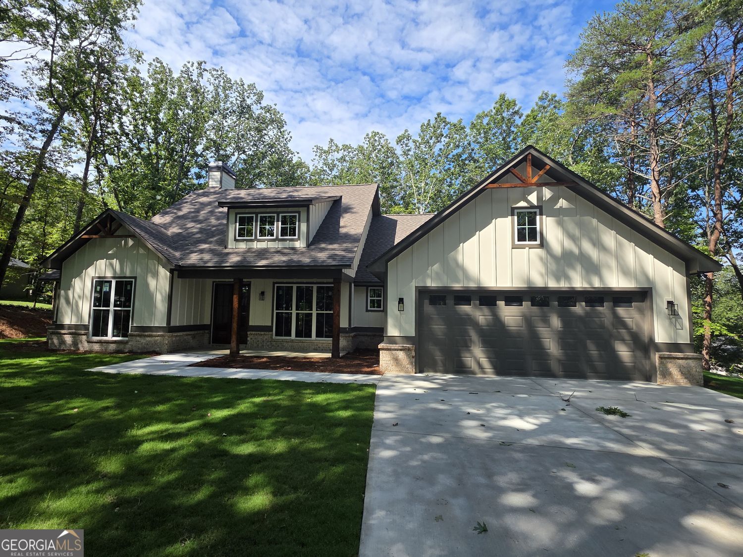 86 Turkey Trail Property Photo 1