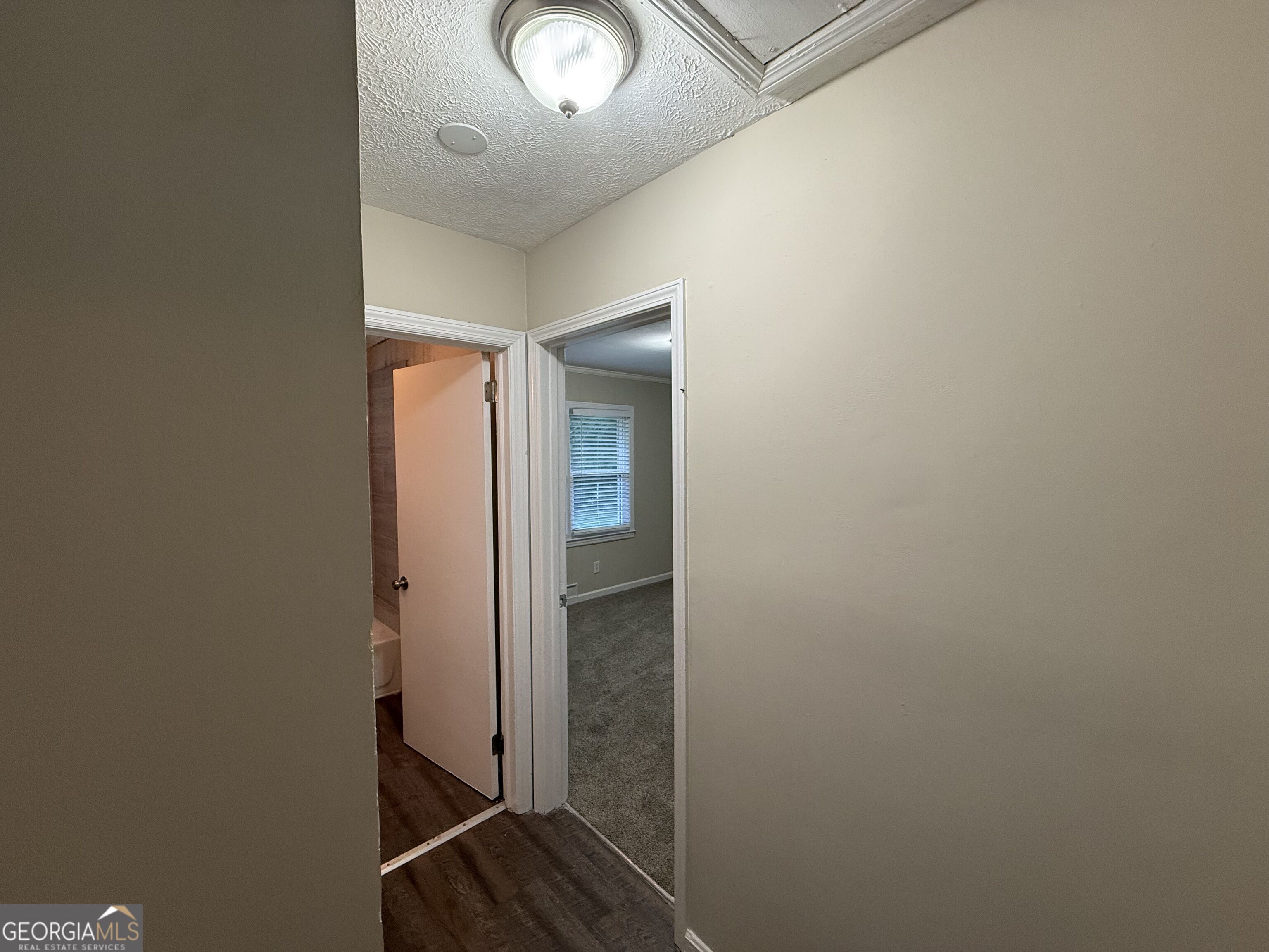 2431 Ivydale Drive Sw Property Photo 5