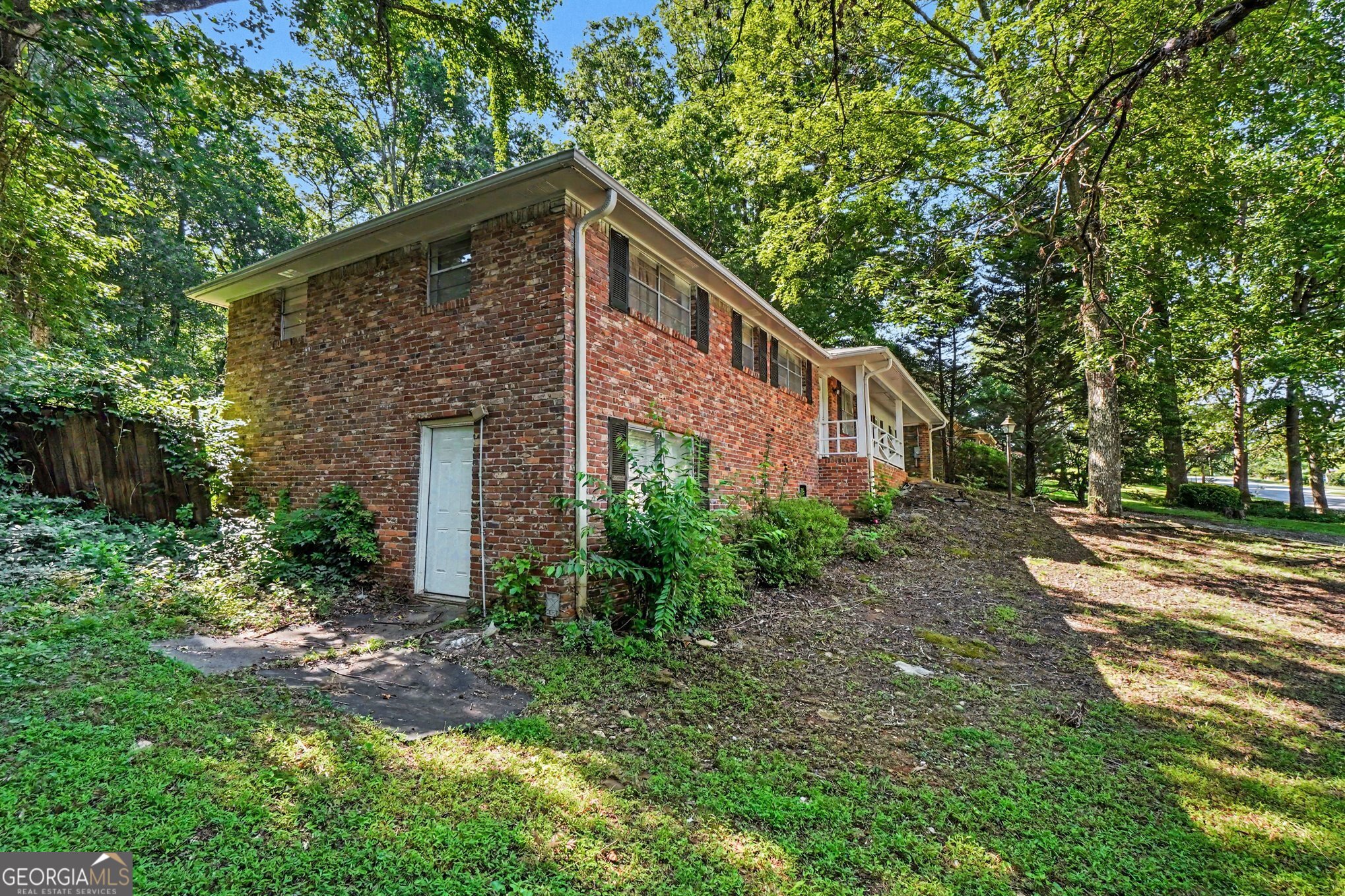 3429 Rocky Creek Drive Property Photo 3