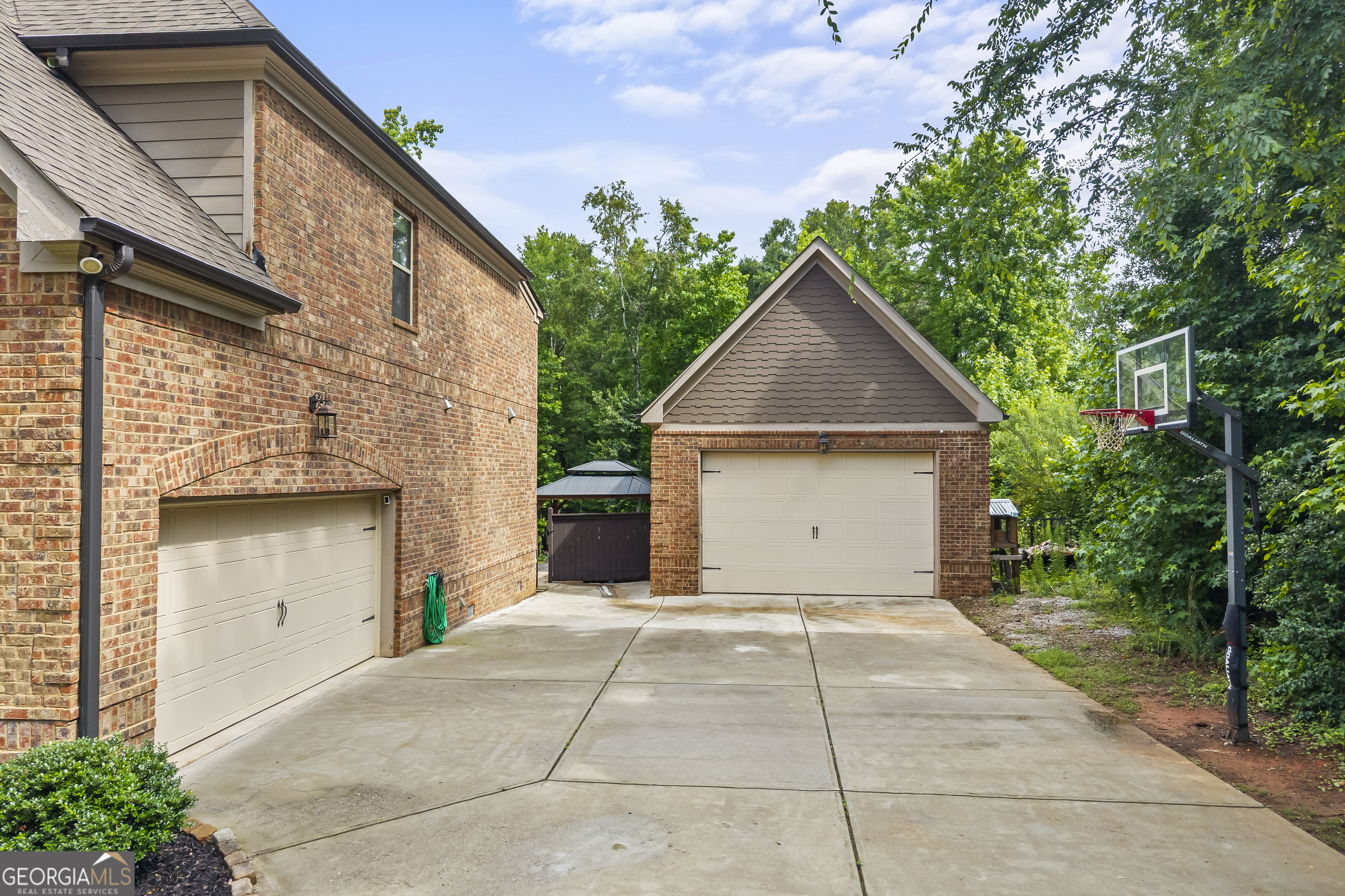 1010 Pembrook Drive Property Photo 67