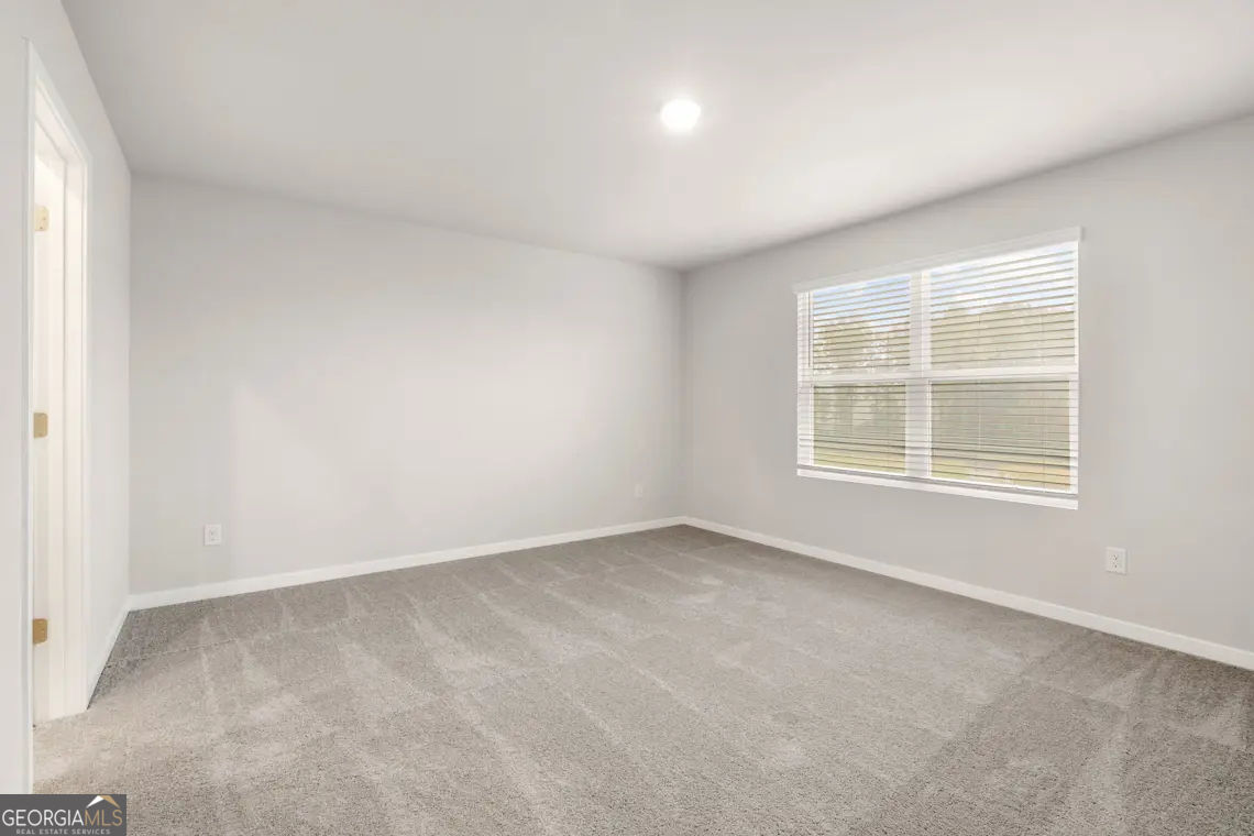 4129 Thronbud Road Property Photo 13