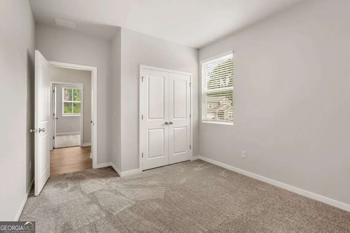 4129 Thronbud Road Property Photo 15