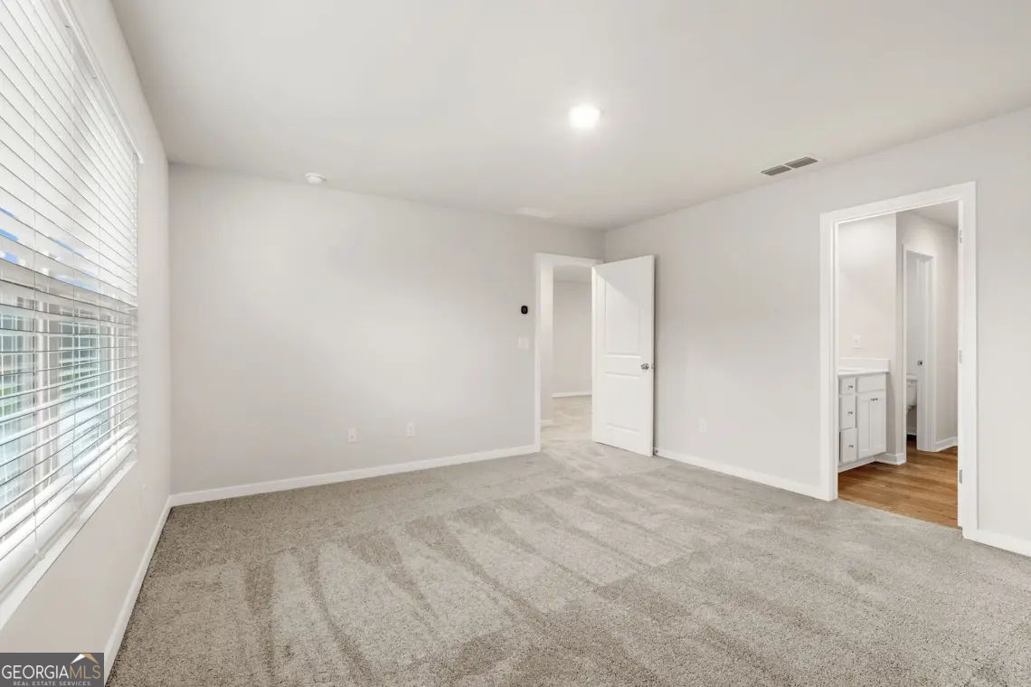 4129 Thronbud Road Property Photo 18