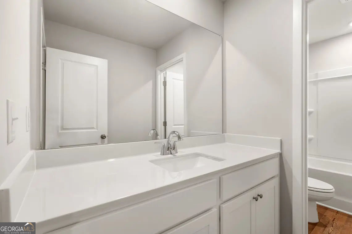 4129 Thronbud Road Property Photo 26