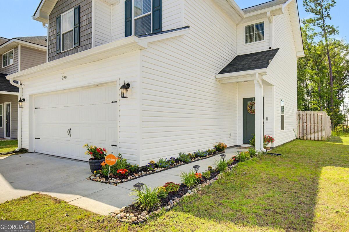 798 Abode Avenue Property Photo 1