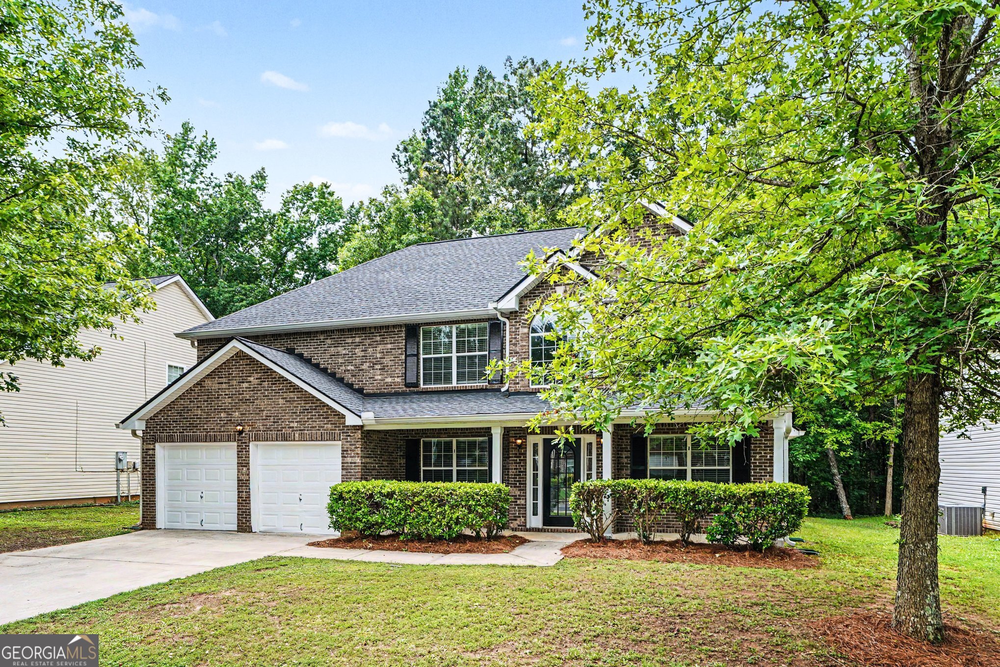 129 Kentwood Springs Drive Property Photo 4