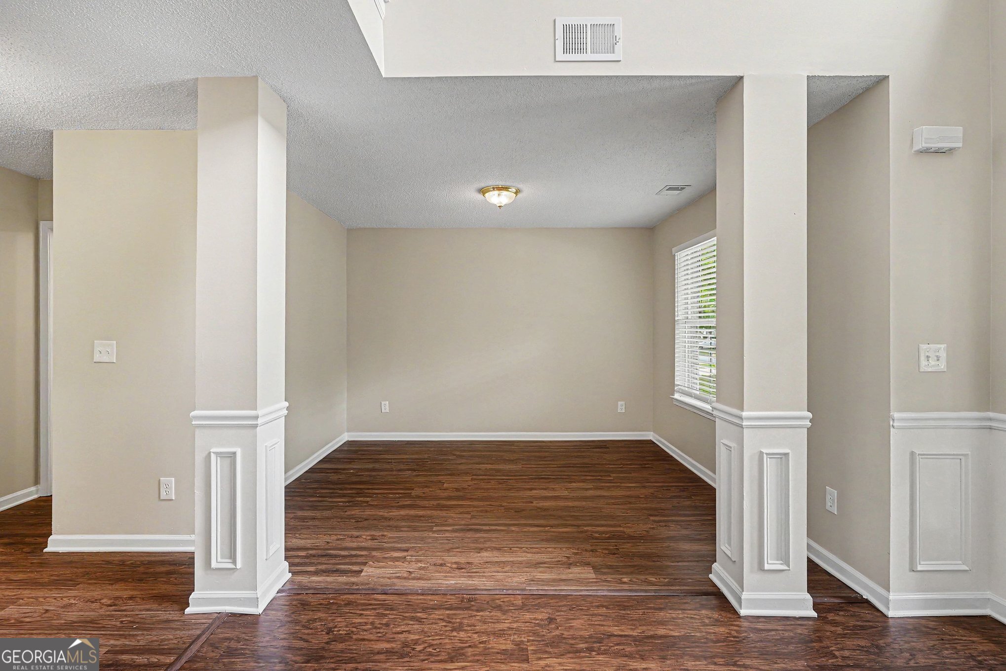 129 Kentwood Springs Drive Property Photo 10