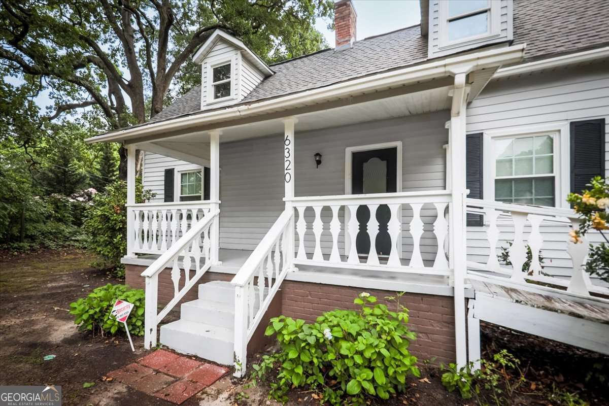 6320 Temple Street Property Photo 2